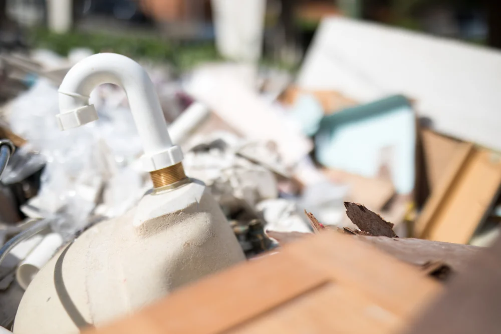 Asbest‑vorsorge und ordentliche Abfalltrennung